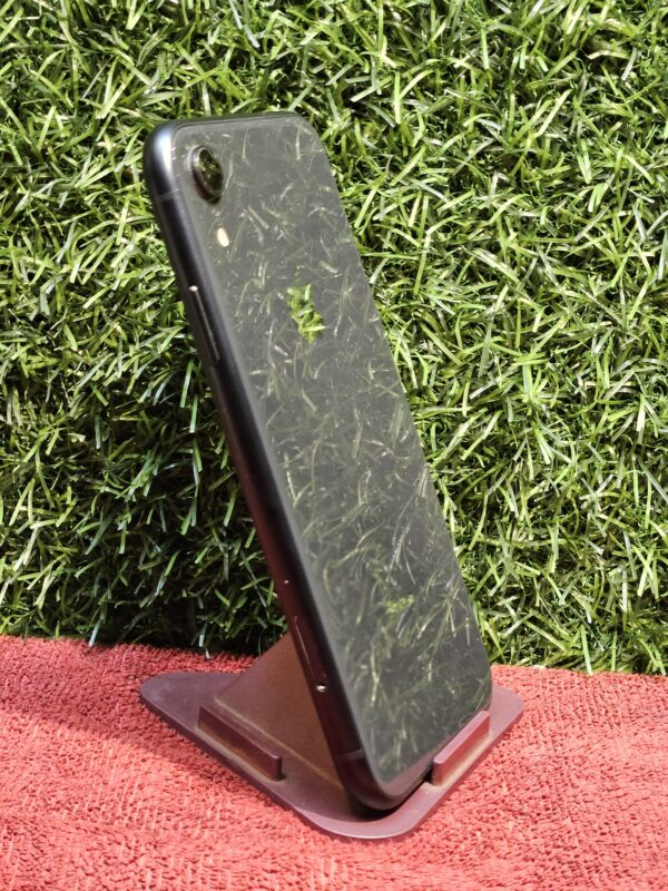 20260608_122851 Apple Iphone Xr 64 gb (black)