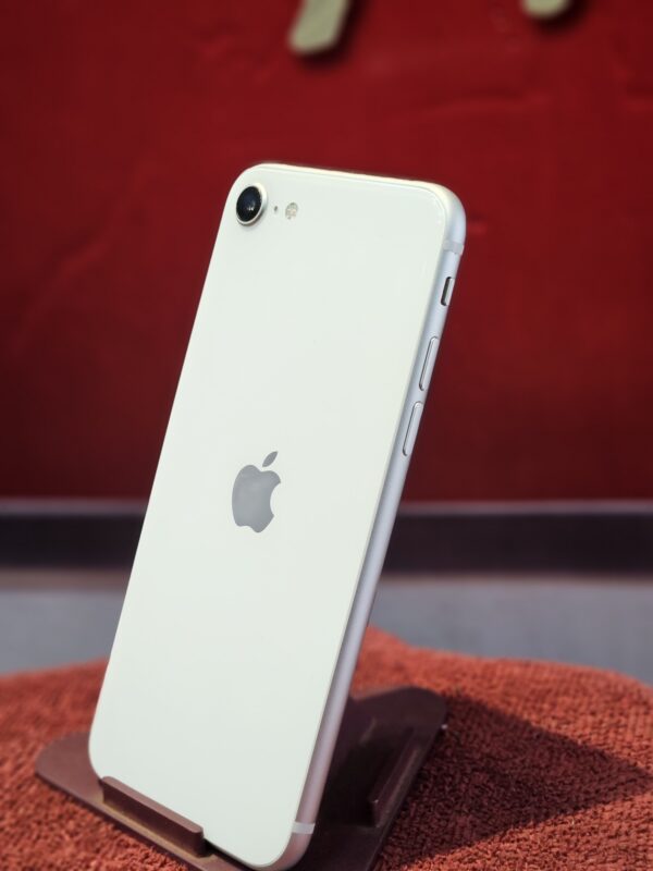 Apple Iphone Se 2020 64 gb (white)