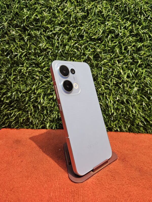 20260608_202334 Oppo Reno 13 12/512 (sky blue)