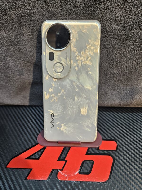 Vivo T4 Ultra 12/256 (phoneix gold)