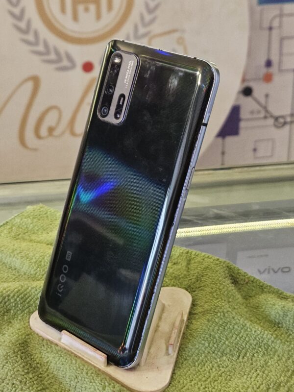 Iqoo 3 8/128 GB (Tornado Black)